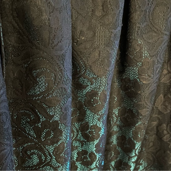 Nine West Sleeveless Black Lace Dress w Teal Iridescent Base - Size 12 EUC - Picture 2 of 16